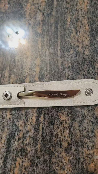 Myann's Tweezers